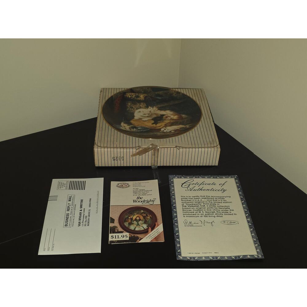 Collectible 1991 WL George DAYDREAMS Victorian Cat Plate Henriette‎ Ronner